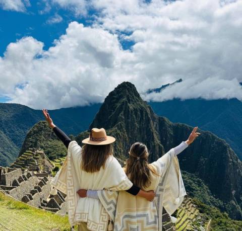 MACHUPICCHU